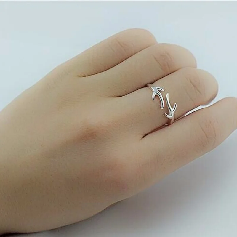 New Fashion Simple Design Irregular Geometric Adjustable Ring Ladies Daily Versatile Trend Holiday Party Jewelry Accessories