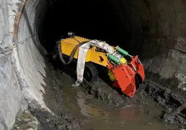 Heavy Duty Steel Dredging Robot Remote Control For River 50m Depth Sediment Removal