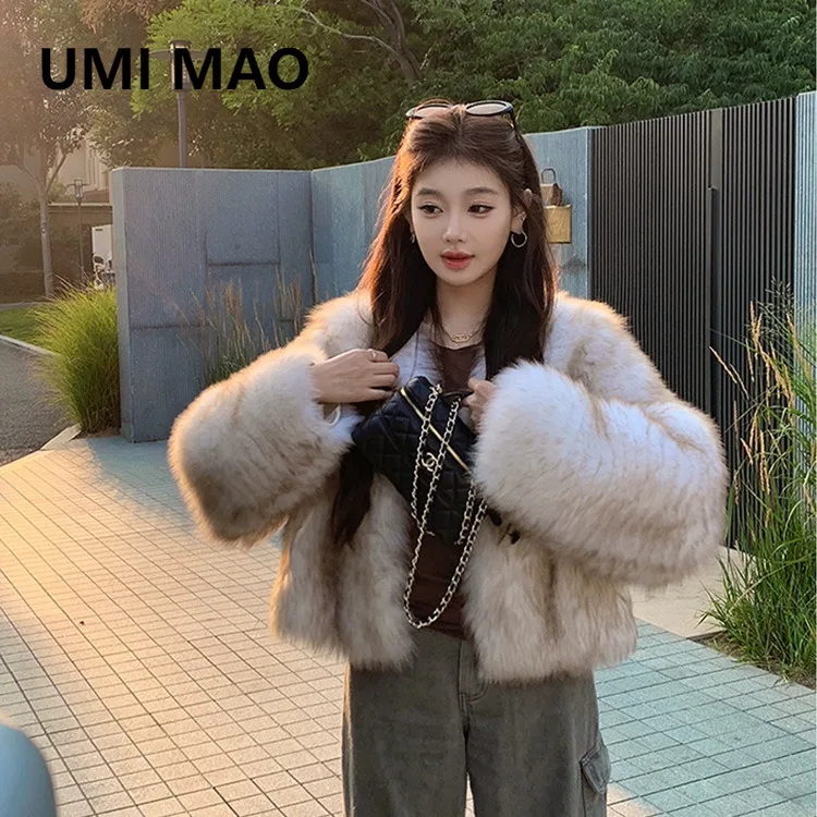 

UMI MAO Fashionable Blogger Fox Fur Back Cream Color Slimming Fur Coat For Women Winter New Striped Craftsmanship Jackets