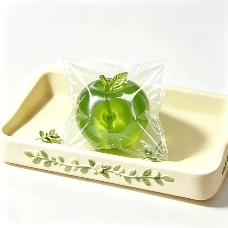 New apple-shaped squishy toys with maltose slow rebound for stress relief, realistic apple squeeze balls in random colors. Ideal stress-relief toys for party favors, birthday gifts, classroom rewards, piñata filler for gift bags, and pretend play food