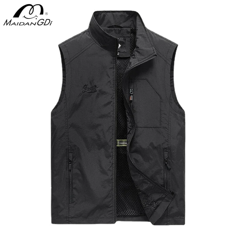 Maidangdi spring vest for men with multiple pockets  camisole work clothes  photography travel  leisure  fishing multiple colors