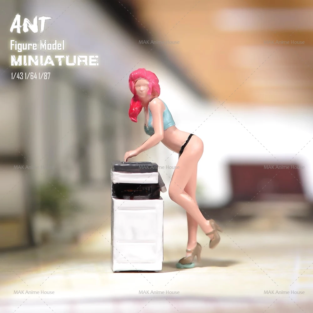 

Miniatures 1/87 1/64 1/43 Sexy Beauty Holding Printer Doll Model Unpainted Creative Home Scene Decoration Car Toys