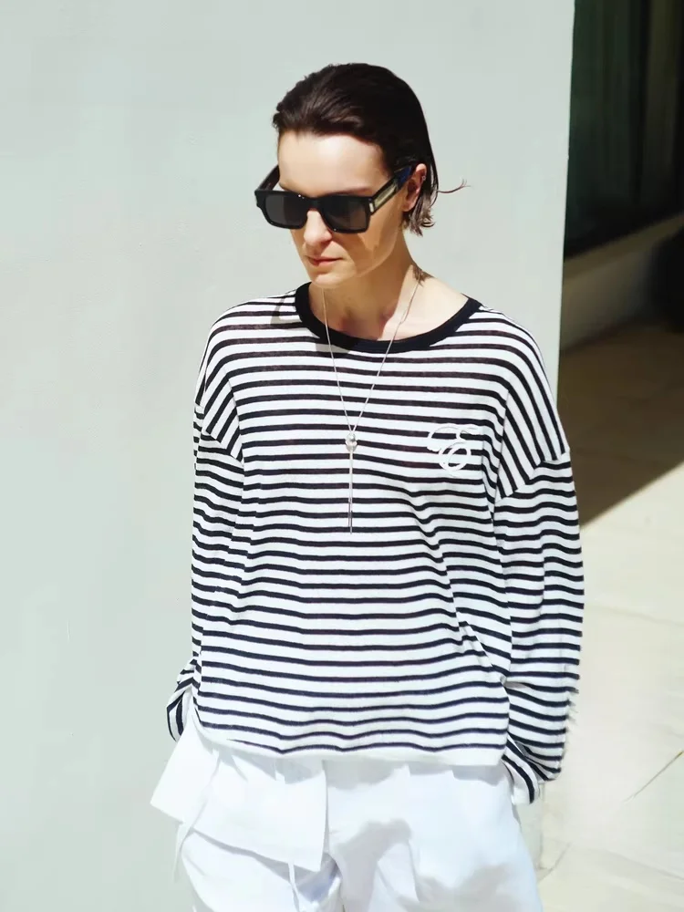 

Женская трикотажная футболка с длинным рукавом, хлопково-льняная, в полоску, с круглым вырезом, летняя новинка, черно-белая версия EBD2SWT005