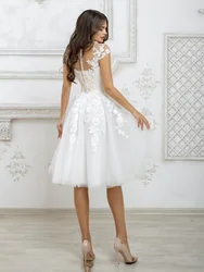 Robes de mariée courtes blanches pour femmes, mancherons, appliques en dentelle, patients Boho, jolie robe de princesse, 2021