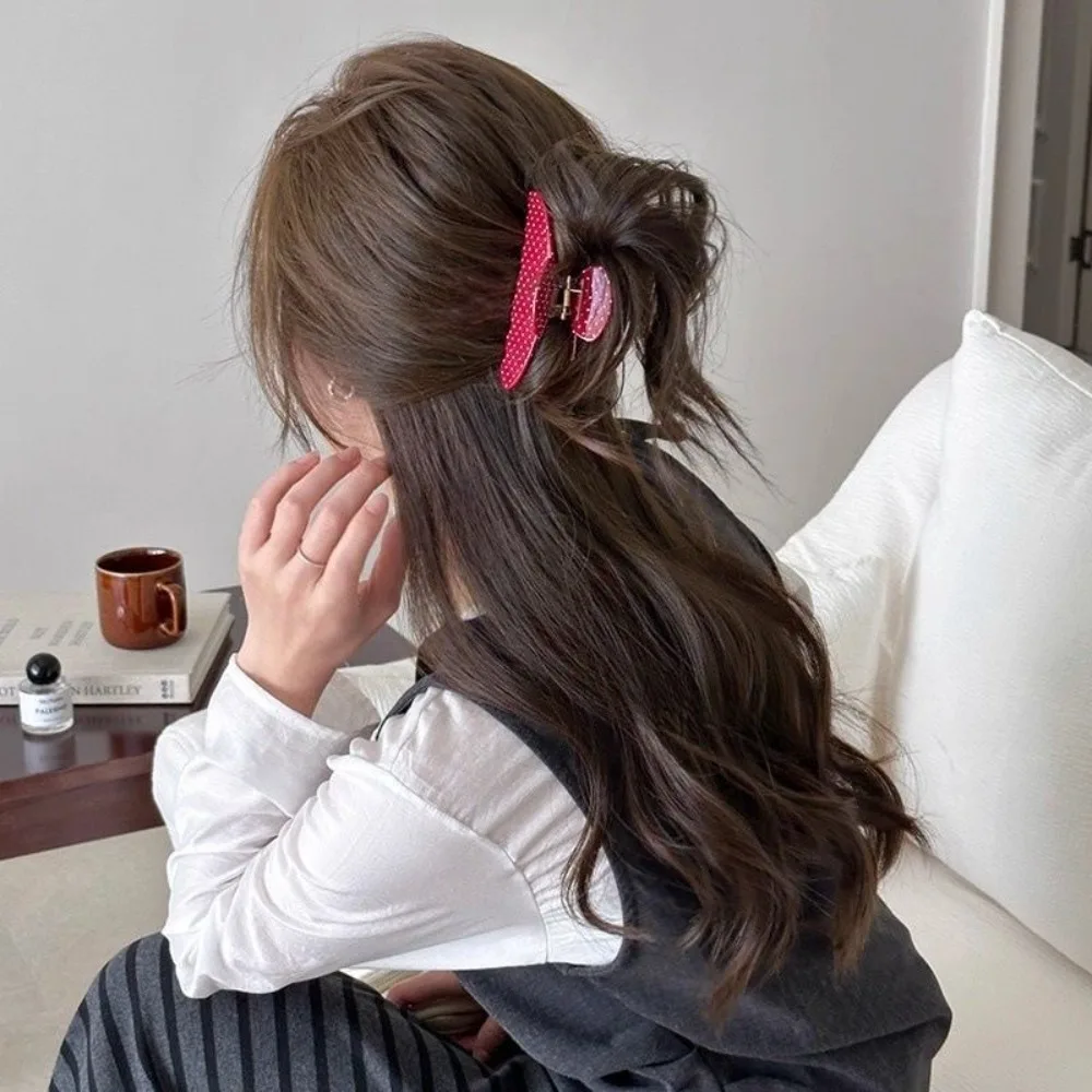 Retro Trendige Damen-Haarklammer 3,35 Zoll mit Wellenpunkt-Design, Modische Mädchen-Haarspange, Süße INS Haaraccessoires für Frauen und Mädchen – Detail 6