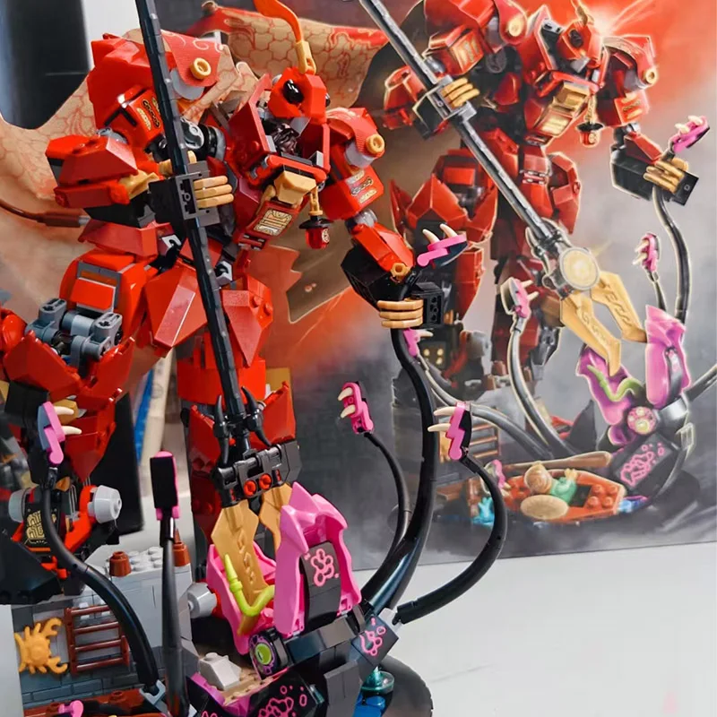 2025 New 996pcs Flame Knight Mecha Building Blocks Mecha Character Model Brick Desktop Decoration Display Toys Gifts - view 3