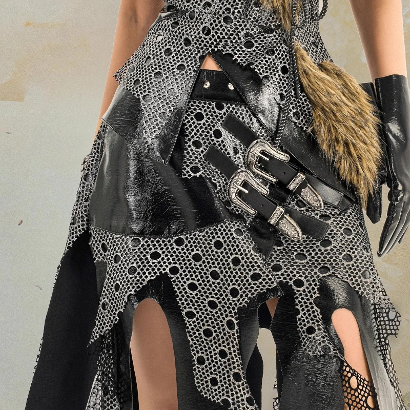 التصميم الأصلي الظلام القوطية روك الملابس النسائية 2025 الخريف جديد الحلو كول الساخن فتاة فريدة من نوعها غير النظامية منتصف طول التنانير السيدات