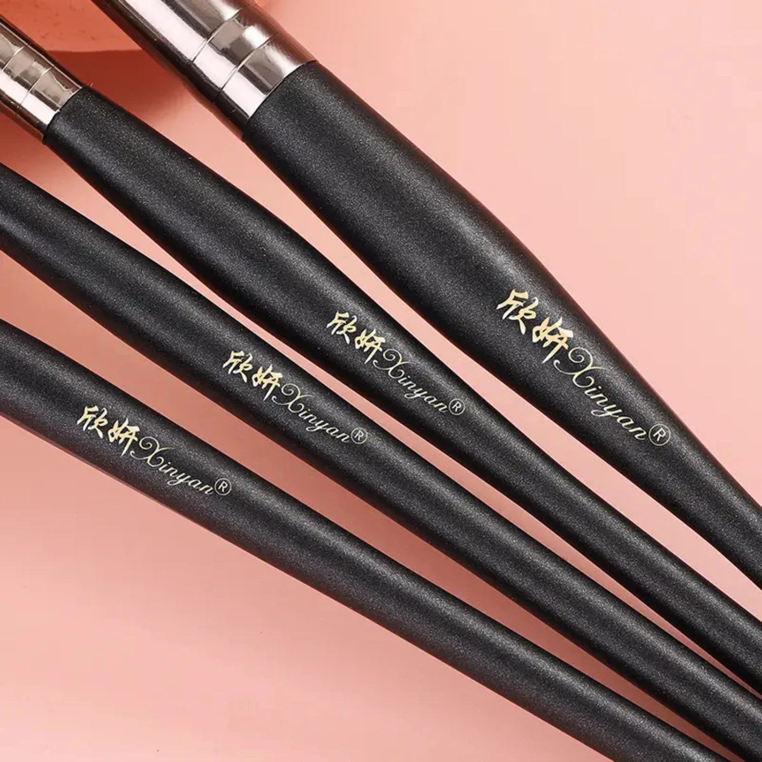 Fard à joues de maquillage professionnel luxueux avec 10 pinceaux de maquillage de haute qualité et sac de rangement