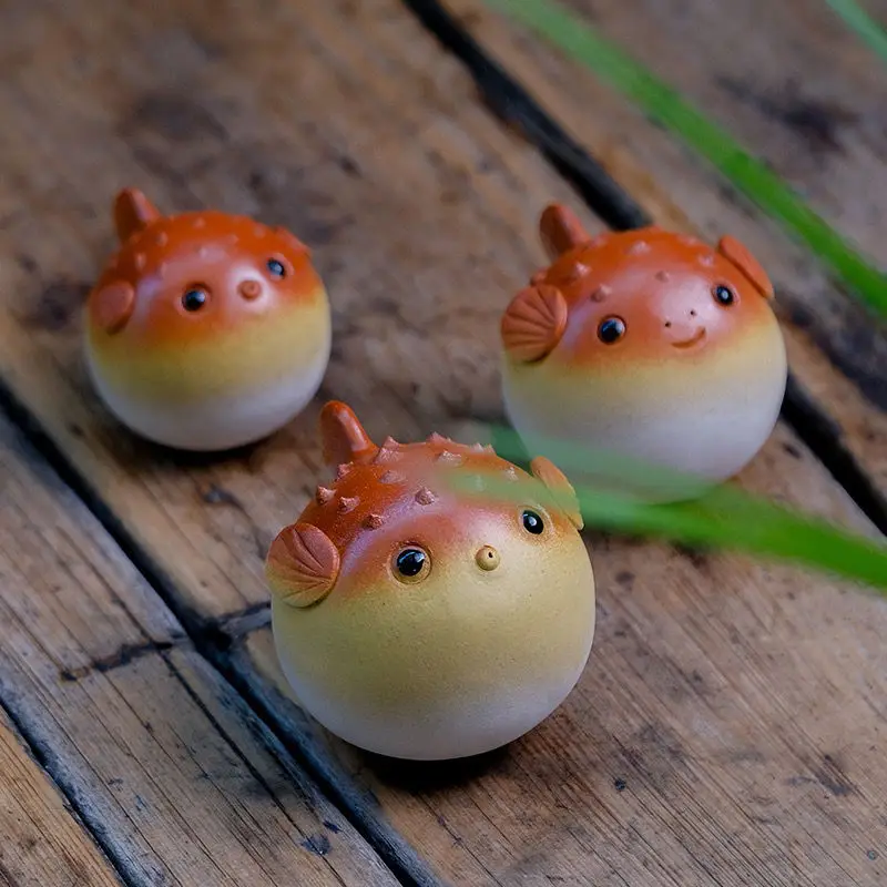 Fun Cute Purple Clay Lucky Raisable Pufferfish Family Tea Pet Handmade Adorable Cartoon Desktop Decor Figurine