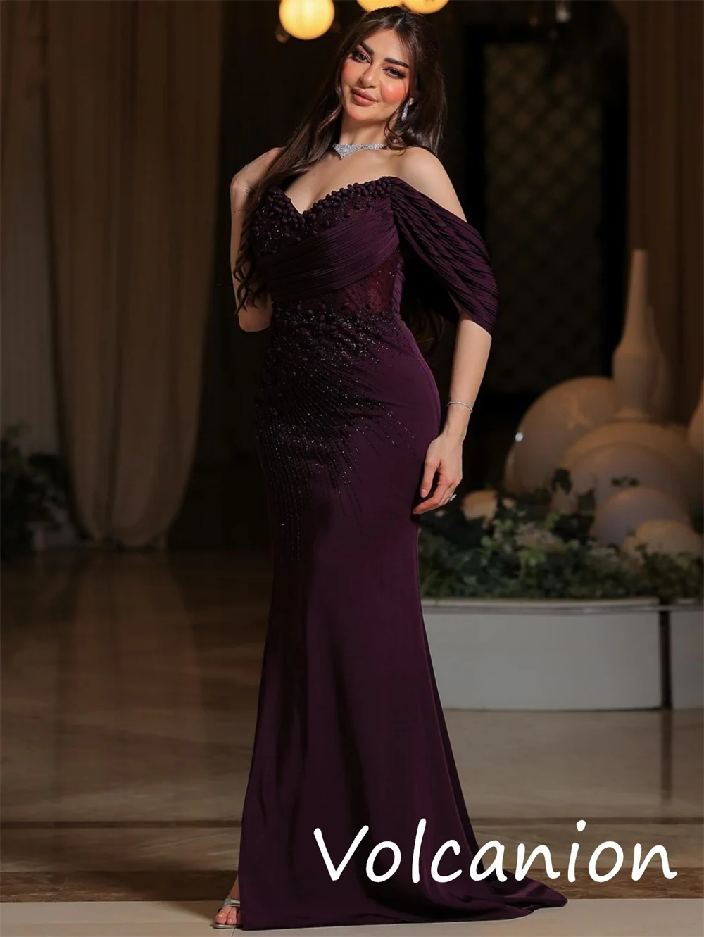 맞춤형 정장 캐주얼 저지 스팽글 플리츠 트럼펫 오프 숄더 롱 드레스 맞춤형 행사 우아한