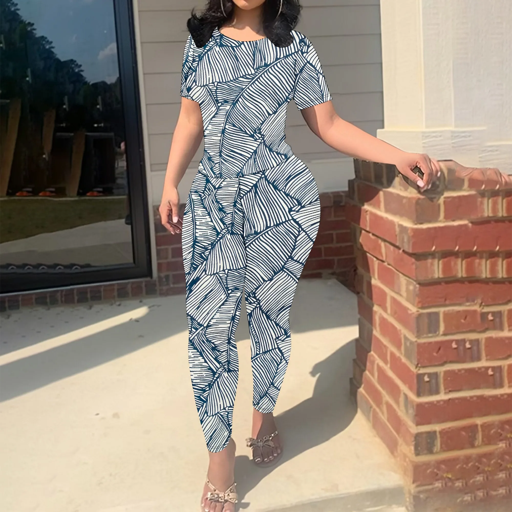 

Nupusa Leaf Print Two - Piece Set for Women Round Neck Short Sleeve Summer Casual Outfit