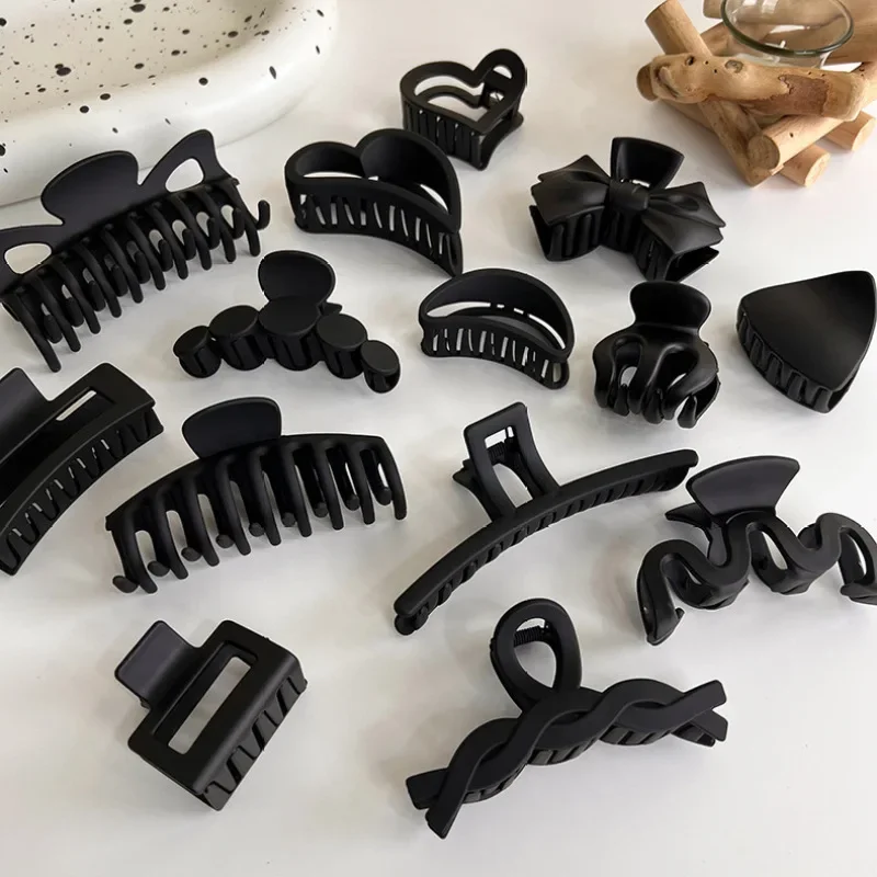 Solid Black Matte Large Acrylic Hair Claws Hairpins Shark Clip Barrette Crab Hair Clips Headwear for Women Hair Accessories