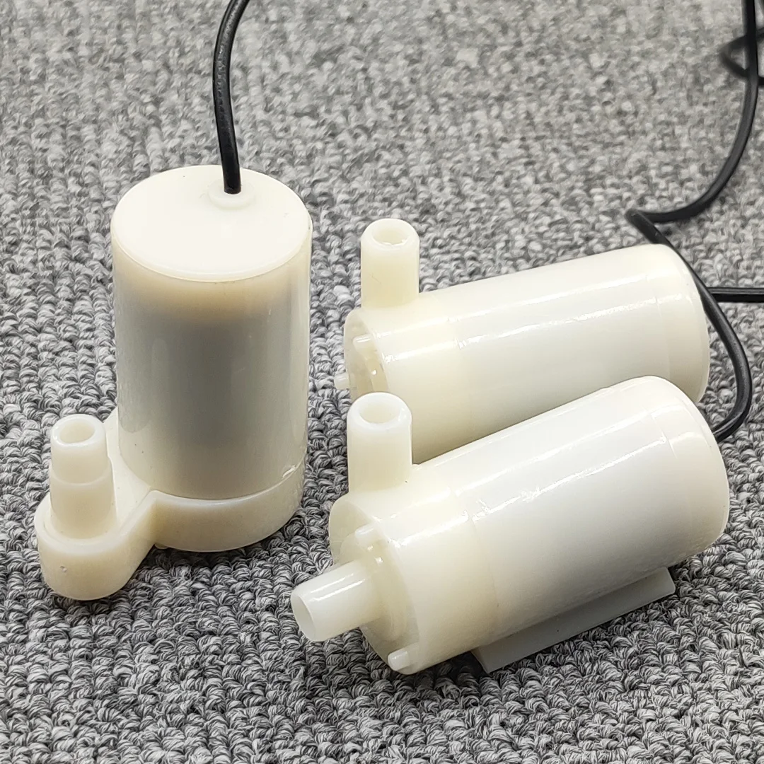 Mini Water Pump Low Noise Brushless Motor Pump120L/H Mini Micro Submersible Water Pump DC 3-6V