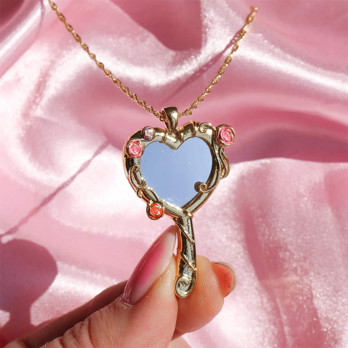 Magic Mirror Dopamine True Lens Necklace Photo Frame Necklace Cute Girl Instagram Style Color Preserving Fashion Simplicity