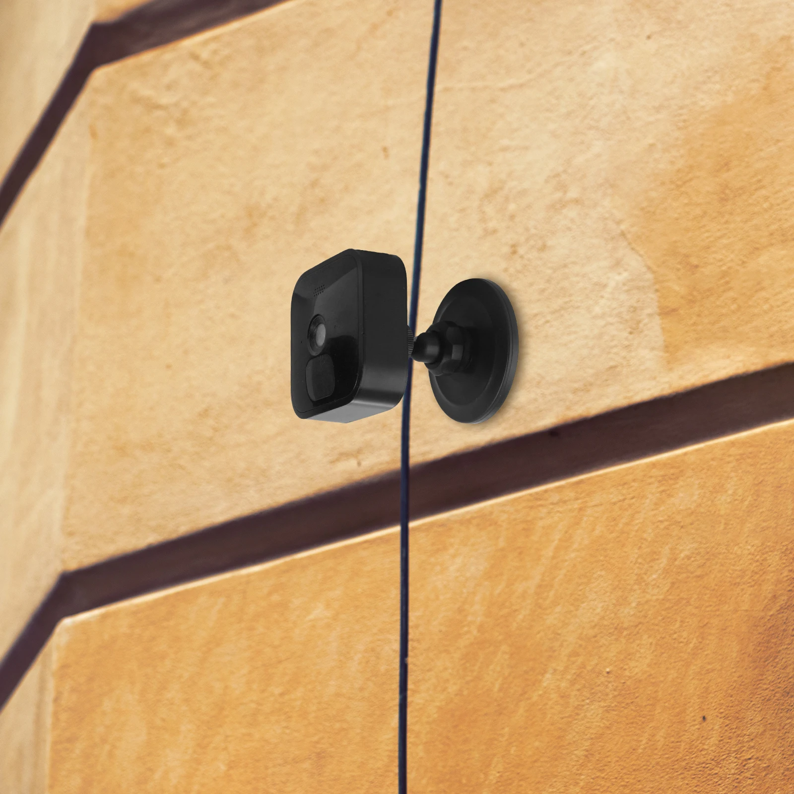 

Magnetic Wall Bracket For Blink Cameras Compact Durable Outdoor Security Camera Support Smooth Surface Installation Space Saving