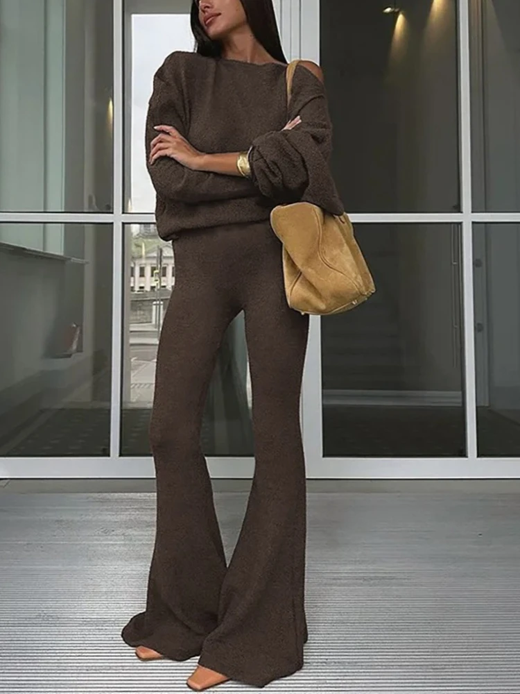 

Tossy Casual Solid Skew Collar 2 Piece-Set Leg Trousers Women Streetwear Cropped Top Slim Flared Pants Autumn Women's Pants Sets