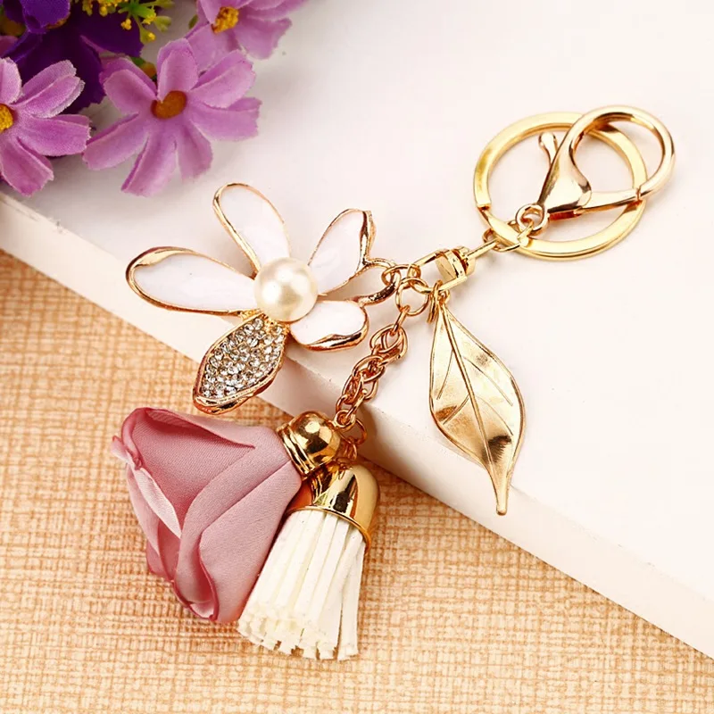 Romantic Girl Heart Flower Car Keychain Women's High Quality Metal Bag Pendant Creative Keychain