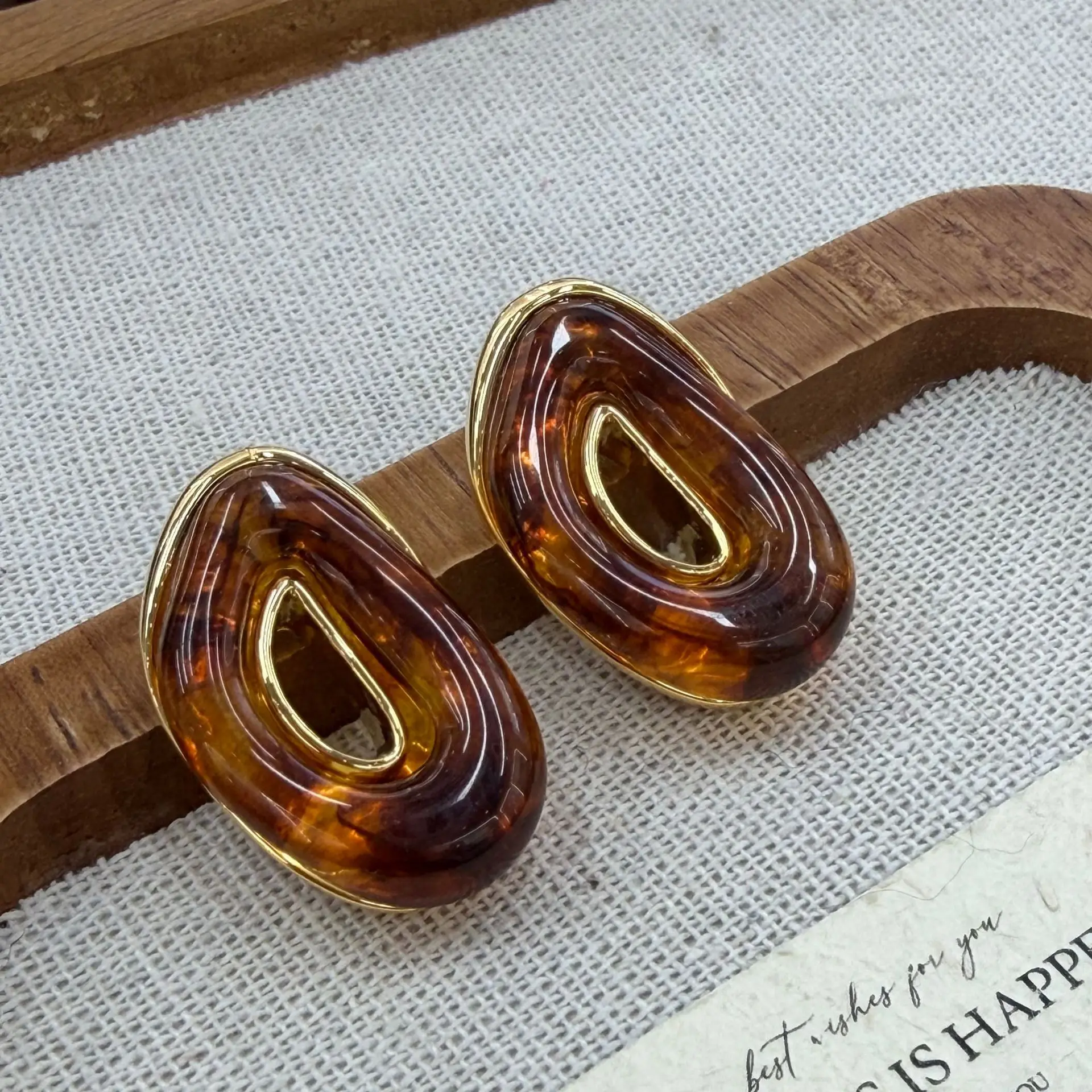 أقراط دائرية غير منتظمة عصرية للسيدات 2026 #5