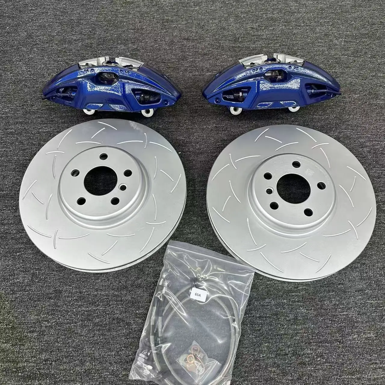 Four Piston Brake Kit, 348mm Integrated Brake Disc, Original Position Mount, High Performance Auto Refit Parts