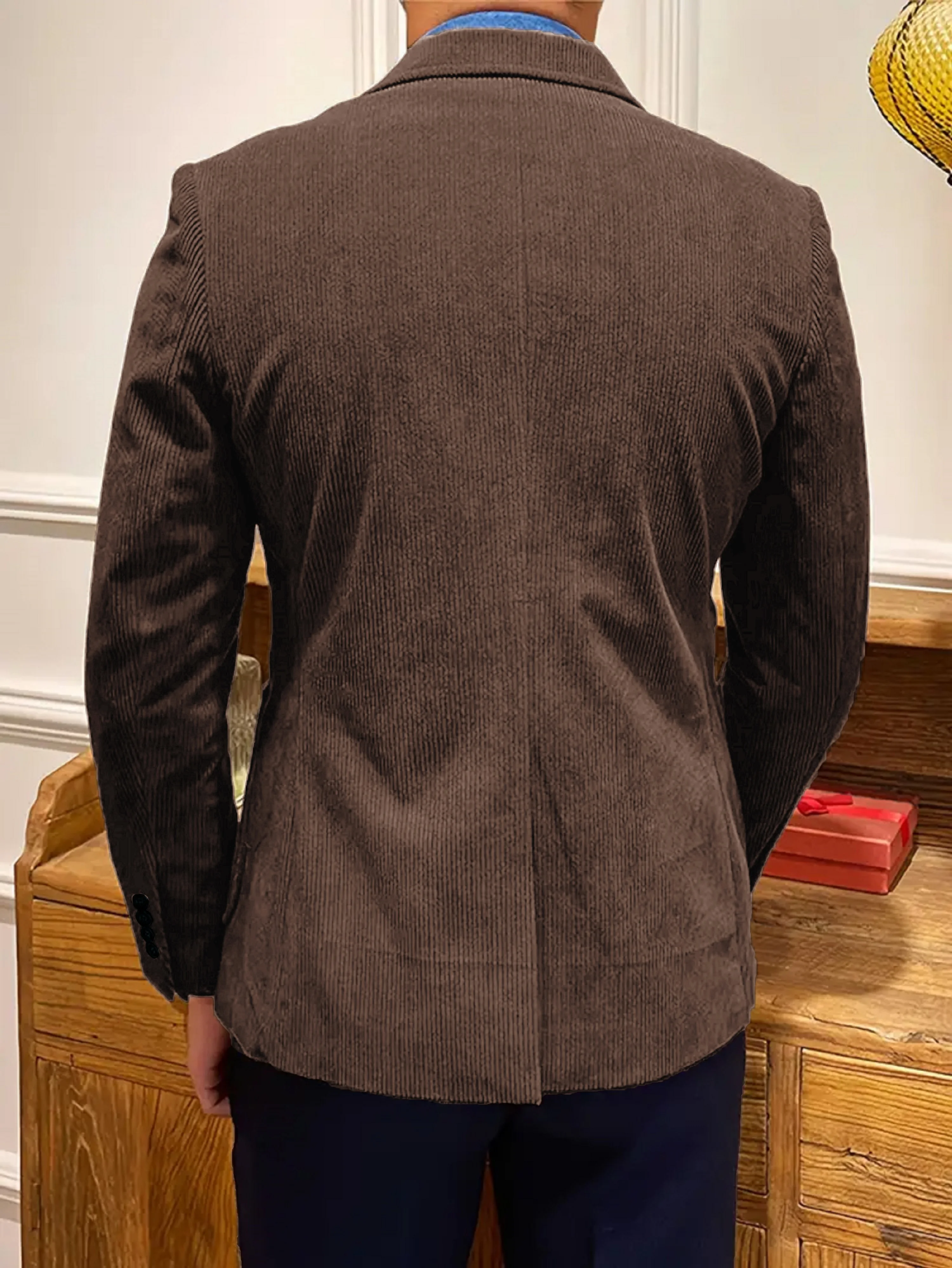Modischer Herren-Blazer aus Cordstoff in Unifarben, ideal für den geschäftlichen Einsatz, mit mehreren Taschen. – Detail 7