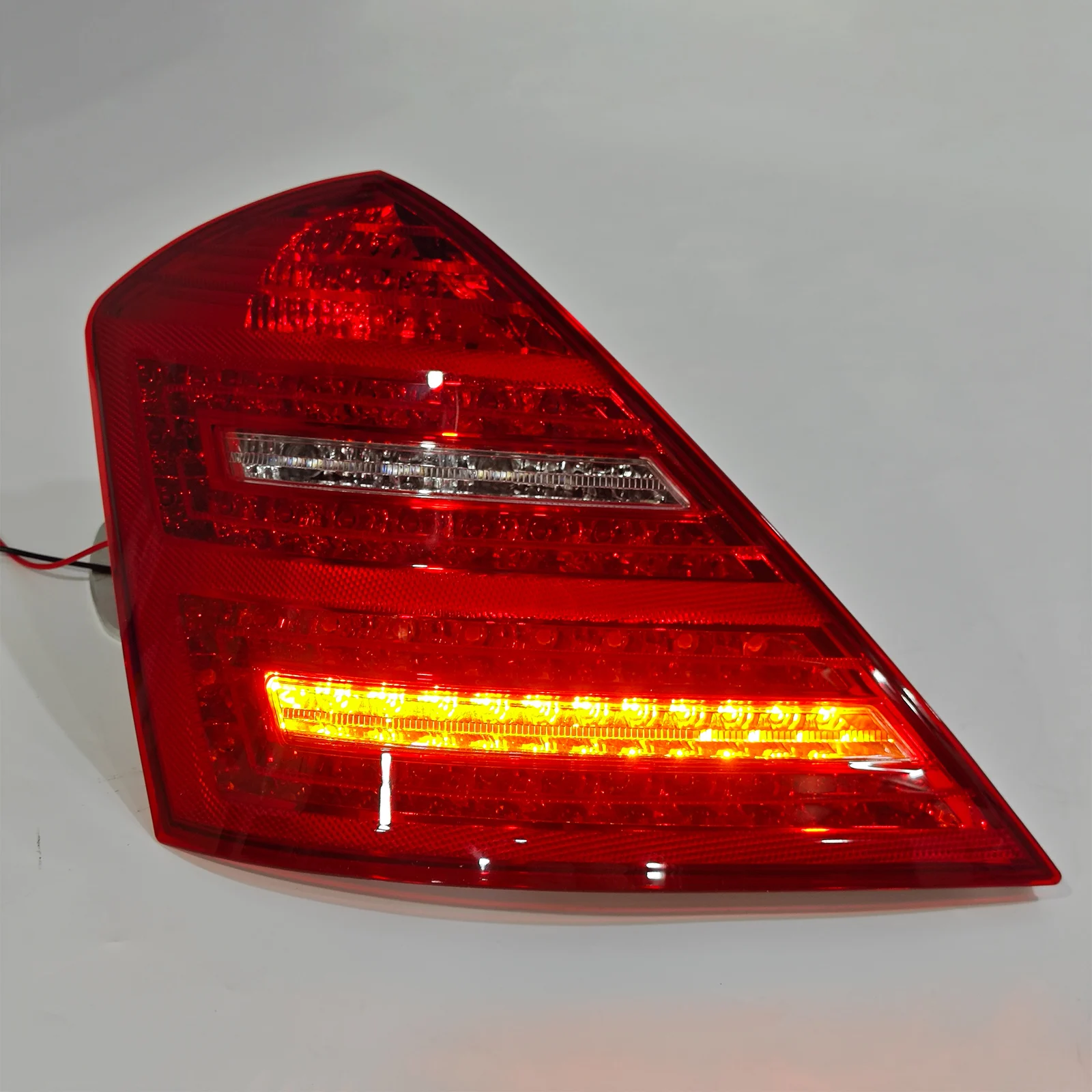 Artudatech Left+Right LED Tail Light Lamp 2218201364 464 For Mercedes Benz W221 S-Class Car Accessories - Image 3