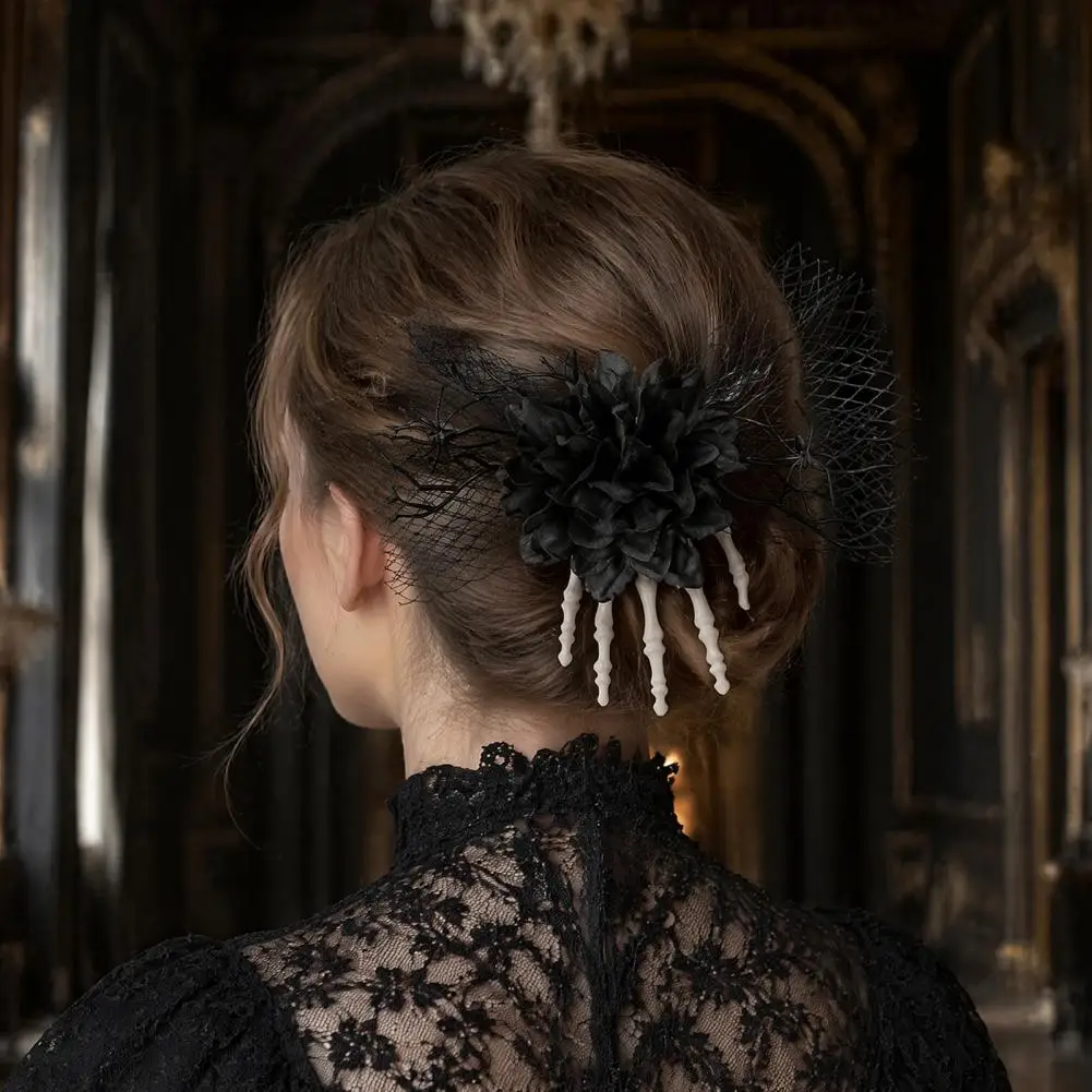 Decorative Plastic Pins Skeleton Hand Hair Clip with Black Mesh Halloween Skull Bone Claw Hairpin for Women Girls’ Party