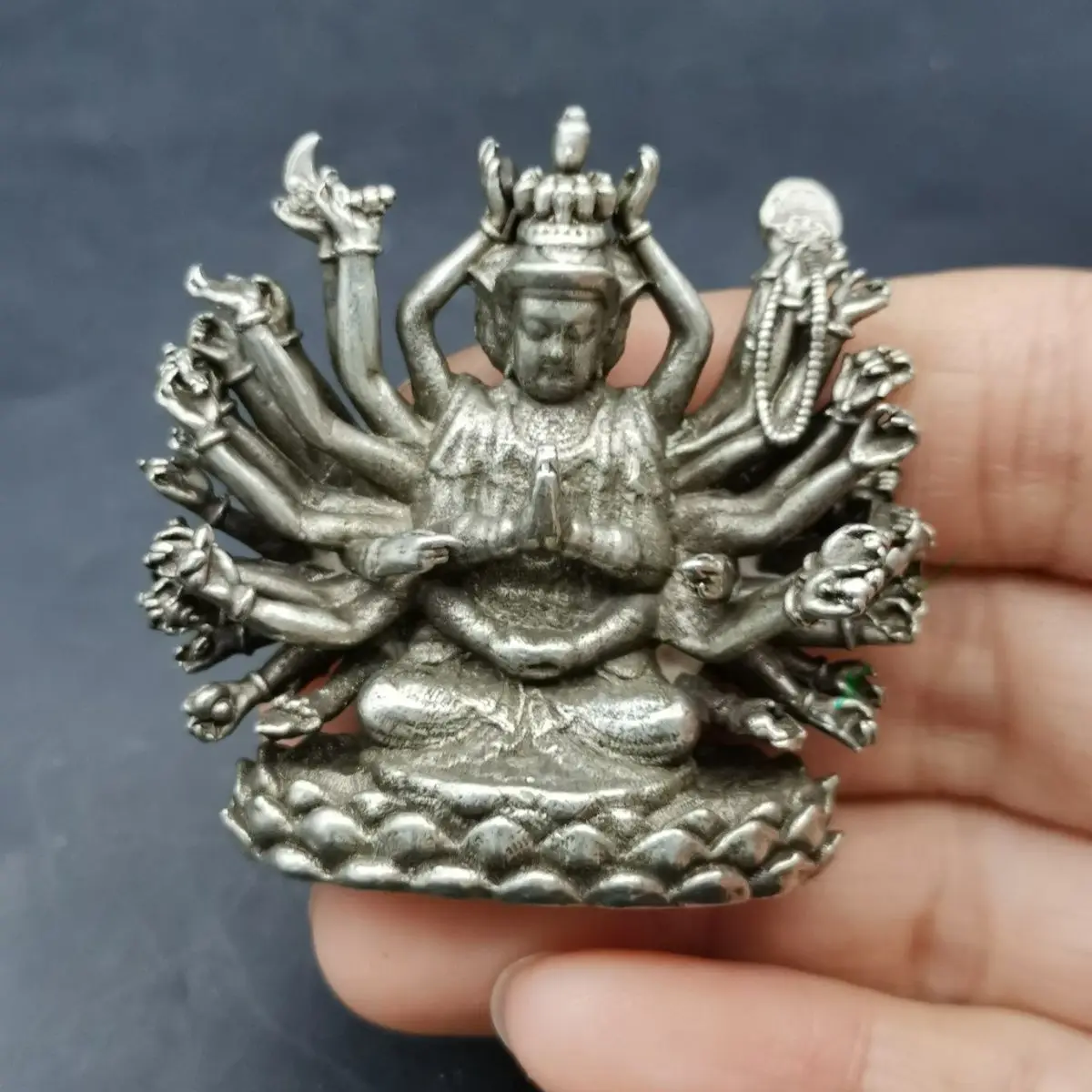 Tibet Tibetan  Cundi Bodhisattva Thousand-Armed Guanyin Statues Figurines Lucky Ornaments Home Decoration gifts