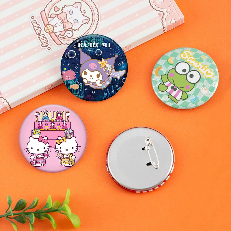 헬로 키티 피규어 쿠로미 브로치 백팩 모자 액세서리 코스튬 귀여운 시나모롤 라펠 핀 라운드 배지 쥬얼리 선물