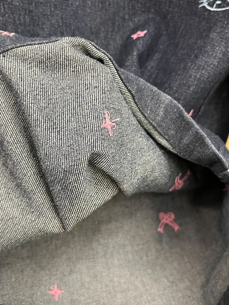 Retro Knoten Design Breite Bein Bodenlangen Jeans frauen Herbst Winter Neue Cartoon Stickerei Denim Hosen Niedrige Taille zi...