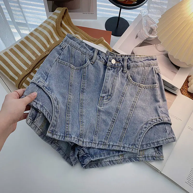 2024 Women\'s Blue Black Shorts New Fashion Casual High Waist Spliced Solid Color Irregular A-Line Wide Leg Denim Shorts Female