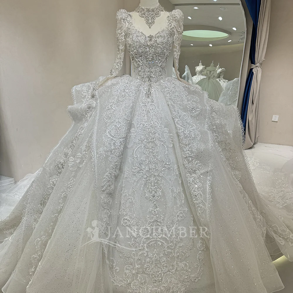 Vestidos de casamento brancos personalizados 2025 o-pescoço frisado personalizado mangas compridas vestido de baile até o chão tribunal trem vestido de noiva dw103