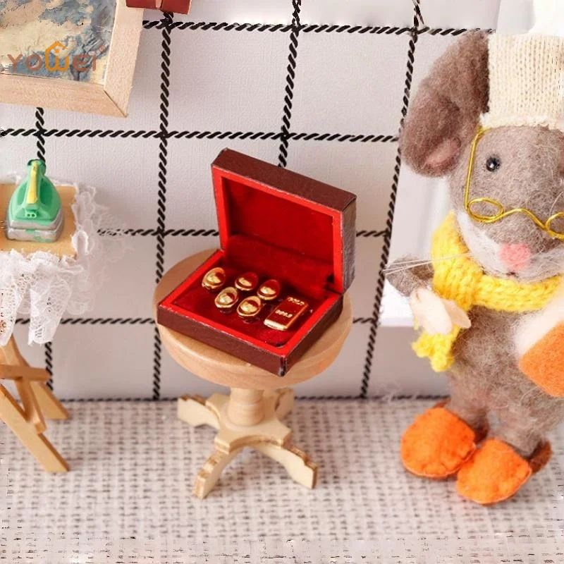 Doll House Decorative Miniature Vintage Jewelry Case, 1:12 Scale Model Toys, Mini Wooden Accessories
