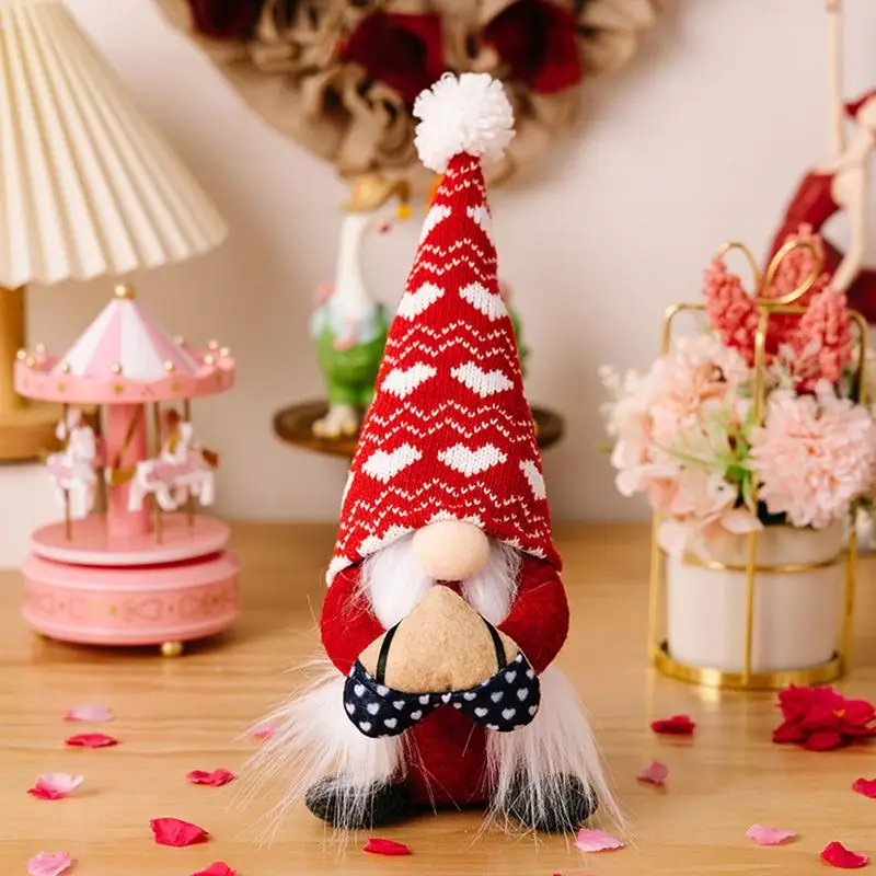 

Valentines Gnomes Decorations Valentine's Day Gnome Doll With Heart Dwarf Figurines Tabletop Centerpiece Home Decoration For