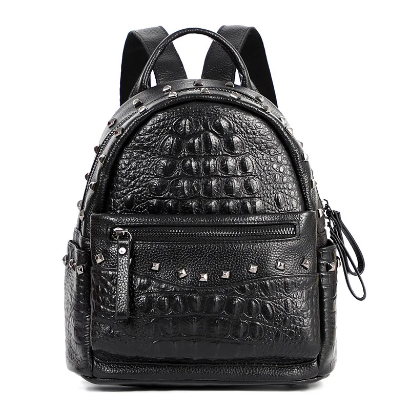 100% Real Leather Women Backpack Rivet Female Daily Crocodile Pattern School Bag for Girls Teenagers Travel Bag Leather rucksack