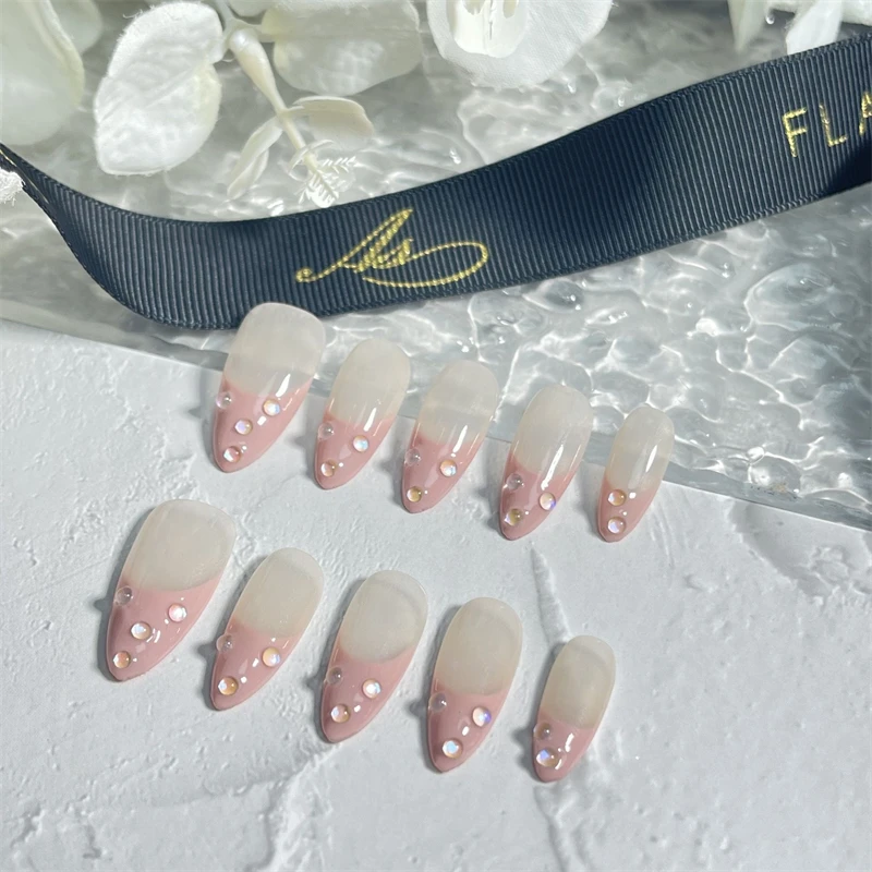 10Pcs Handmade Press on Nails Full Cover Dewdrop Pink French Design Medium Almond False Nails Wearable Manicure Nail Tips Art