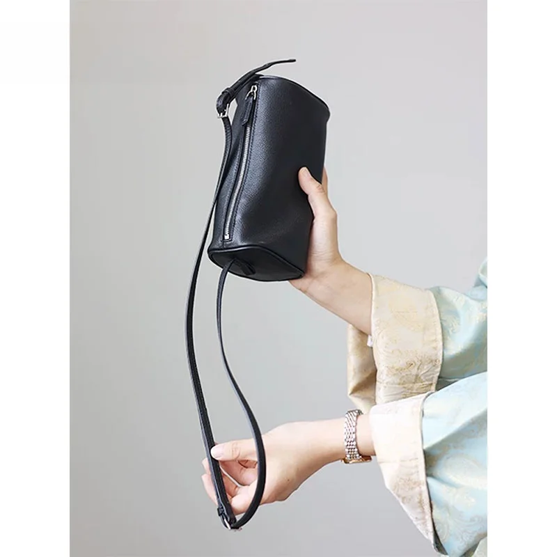 

Современная нейтральная сумка через плечо из мягкой кожи, женская сумка подмышки, улучшенная настольная лампа, мягкий материал из искусственной кожи, маленький размер