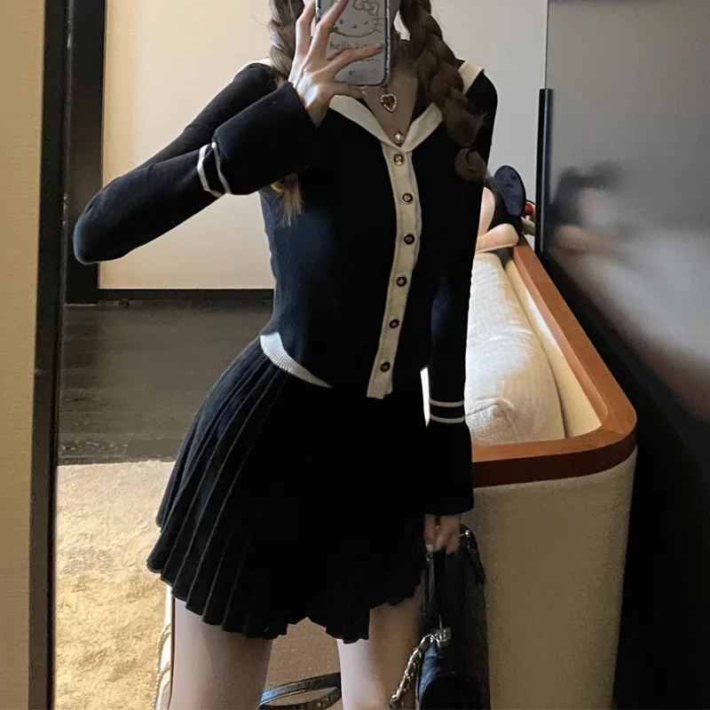 2024 Spring and Autumn Navy Style and Temperament Academy Girl Cute Knitted Waist Set Two Piece Set Pleated Skirt Female
