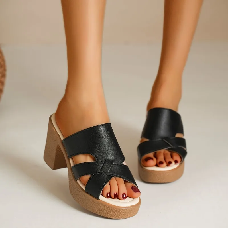 Summer New Retro Solid Color Women Roman Casual Sandals 2026 Comfortable Chunky Heel Peep Toe Slippers for Everyday Wear Selling
