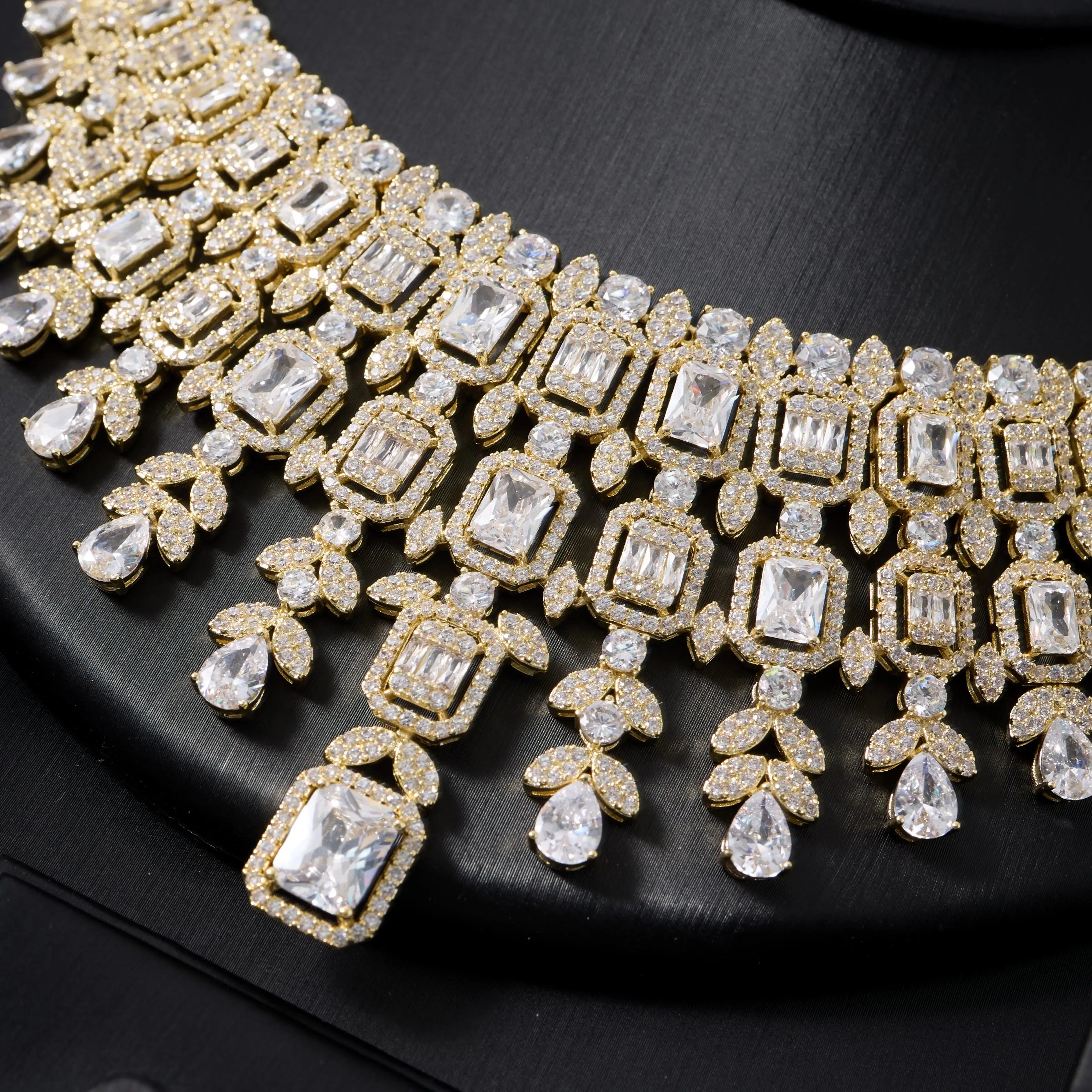 IN JEWELIFE  Luxury Women Necklace Sets Cubic Zirconia Bridal Big 4 pcs Jewelry Wedding Engagement Party Festival Jewel Accessor
