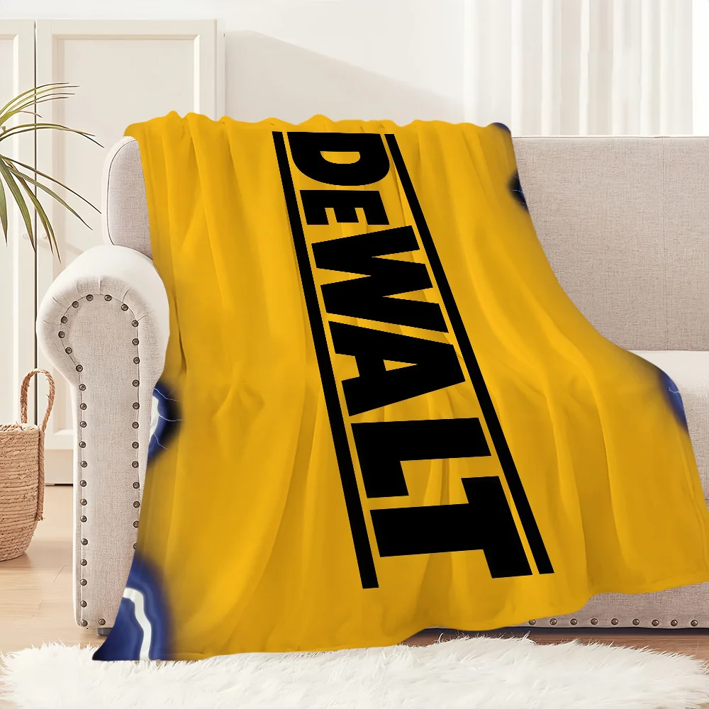 패션 브랜드 D-DeWalts 담요 부드럽고 편안한 낮잠 플러시 Iiving 룸 사무실 침실 생일 홈 키즈 선물에 적합