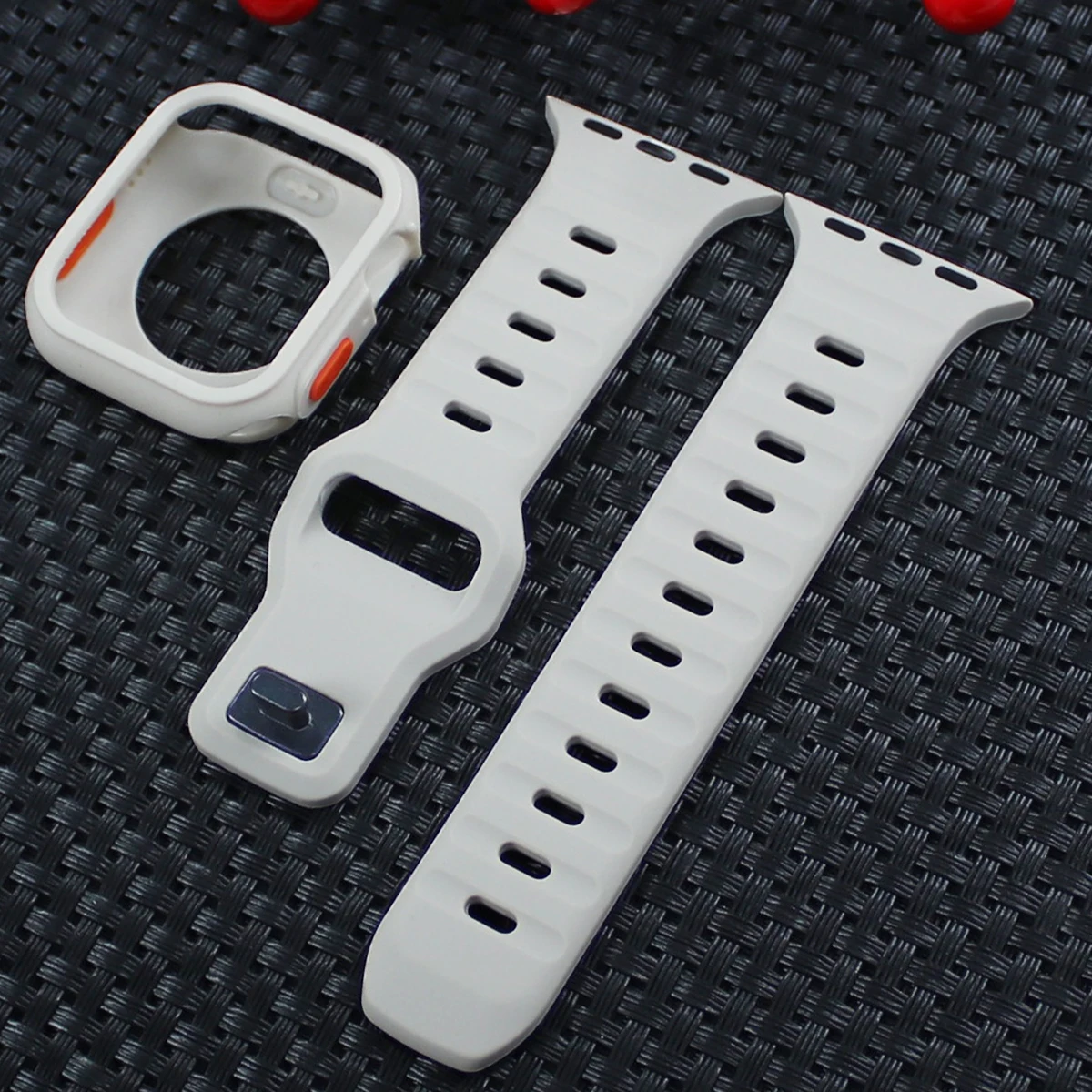 Sport Band+case for Apple Watch 44mm 40mm 45mm 41mm Silicone Strap Cover Bumper Bracelet IWatch Series 9 8 7 6 5 SE Accessories