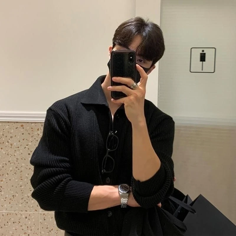 

Осень-зима, красивый мужской вязаный кардиган с воротником-поло и пуговицами, однотонный свитер, простой элегантный офисный повседневный стильный уличный свитер