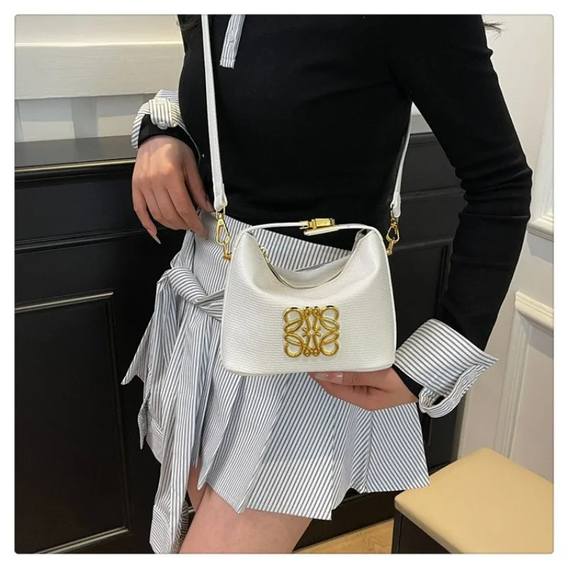

Portable Women Crossbody Bag Simple Shoulder Bag For School Campus Style And Daily Lightweight Use