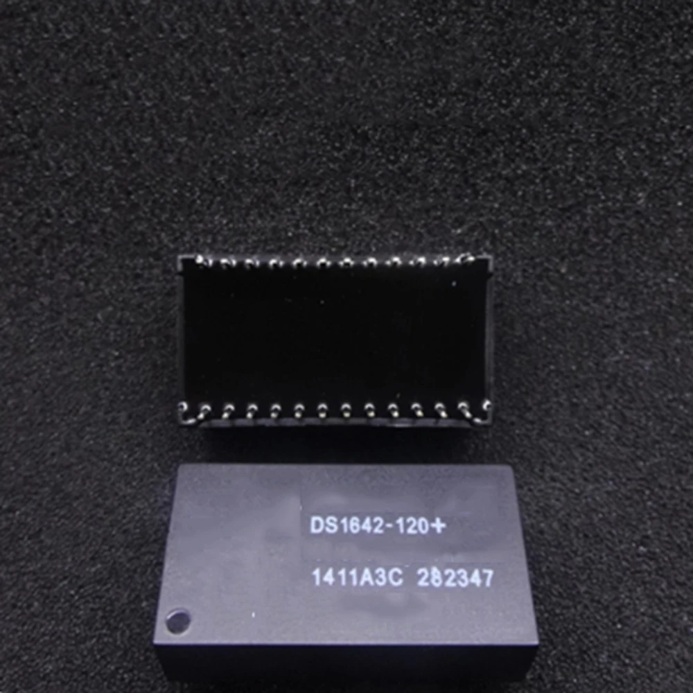 1pcs/lot DS1642-100 DS1642 DIP-24 In Stock