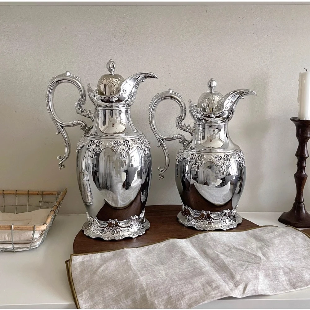 Medieval niche court style advanced silver thermal insulation kettle retro household