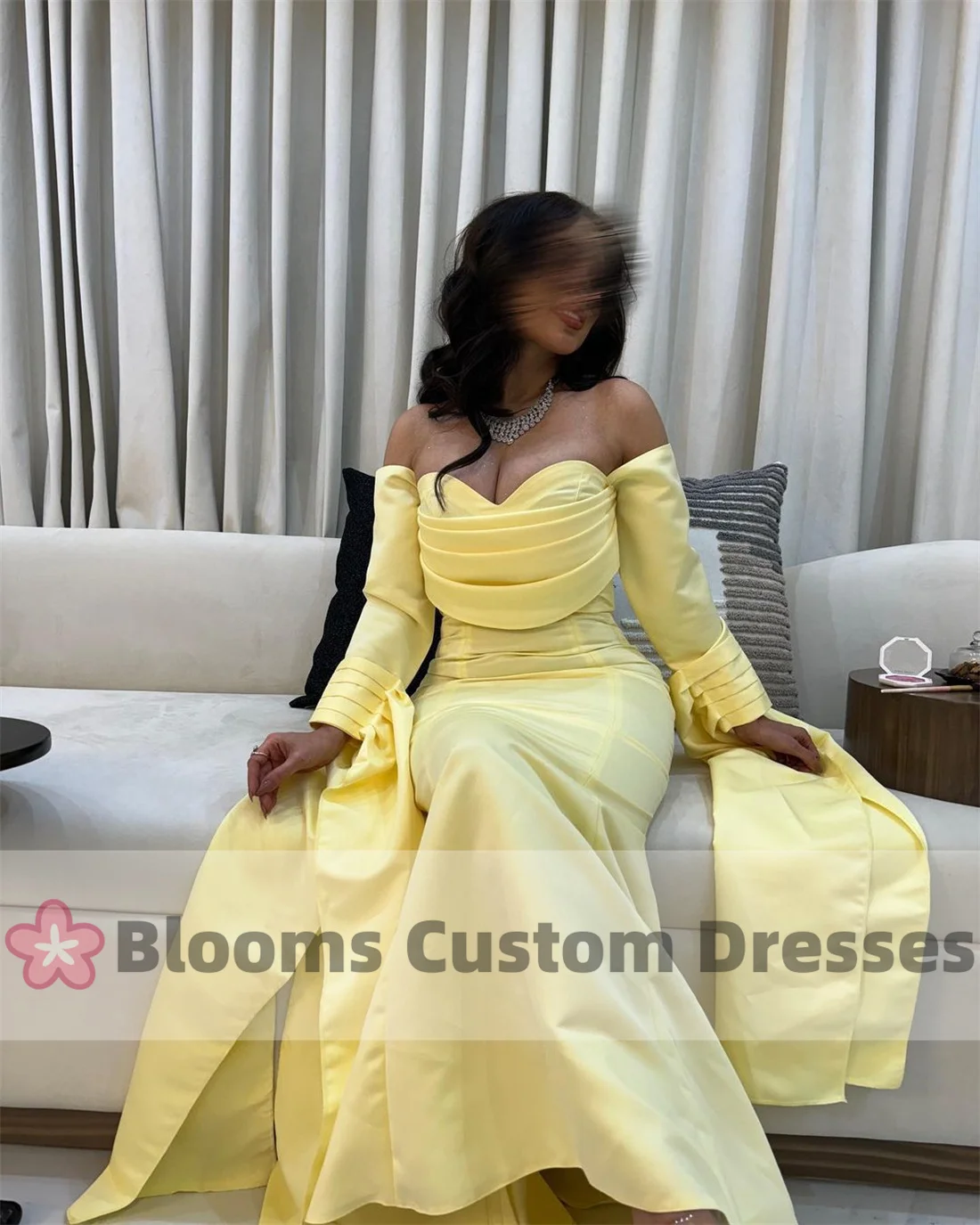 Customized Sweetheart Yellow Satin Saudi Prom Dress Long Sleeves Pleated Evening Dress For Formal Occasion Elegant Women Party