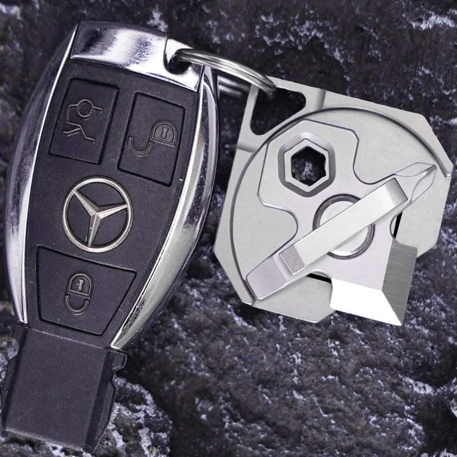 4-in-1 Mini Titanium Alloy Multifunctional EDC Small Tool Screwdriver Wrench Small Cutting Knif e Portable Pendant