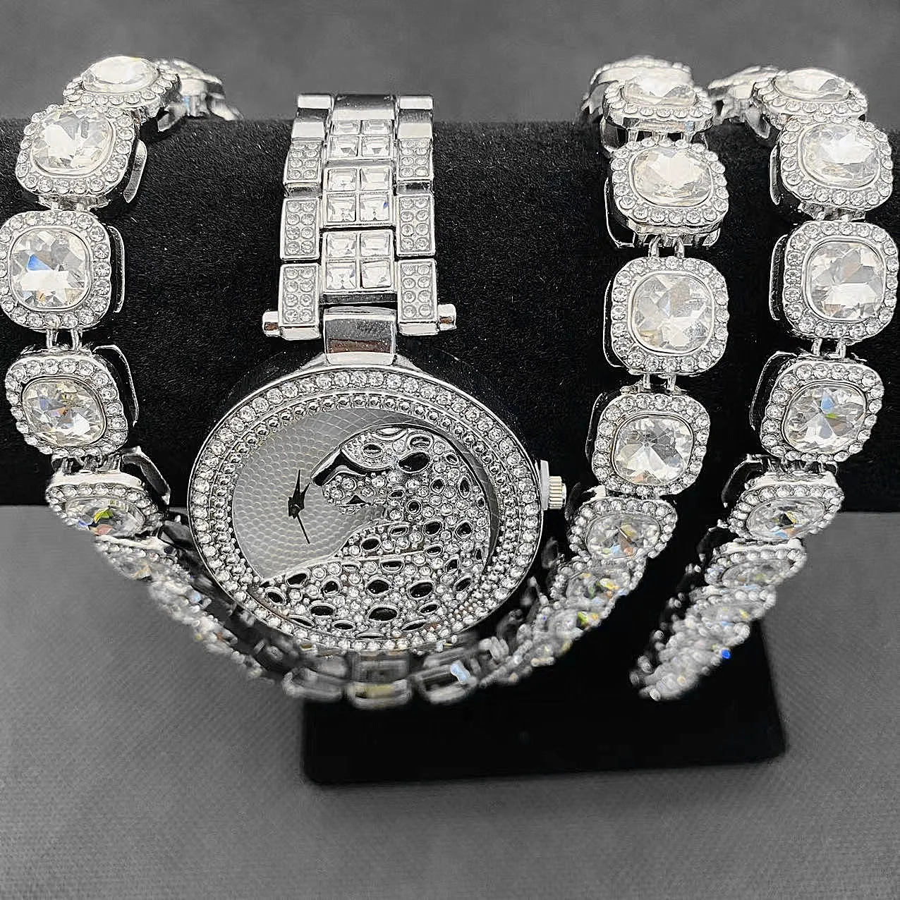 3pcs Iced Out Watches for Women Gold Leopard Watch Diamound Tennis Chains Bracelet Necklace Bling CZ Jewelry for Women Set Watch