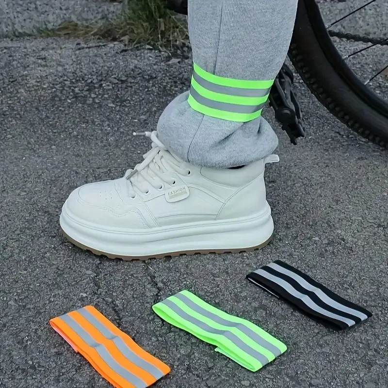 أشرطة ساق عاكسة للدراجة مكونة من قطعتين - أصفاد سراويل الدراجة الجبلية، معدات تحذير السلامة للجري الليلي، ملحقات ركوب الدراجات المقاومة للرياح