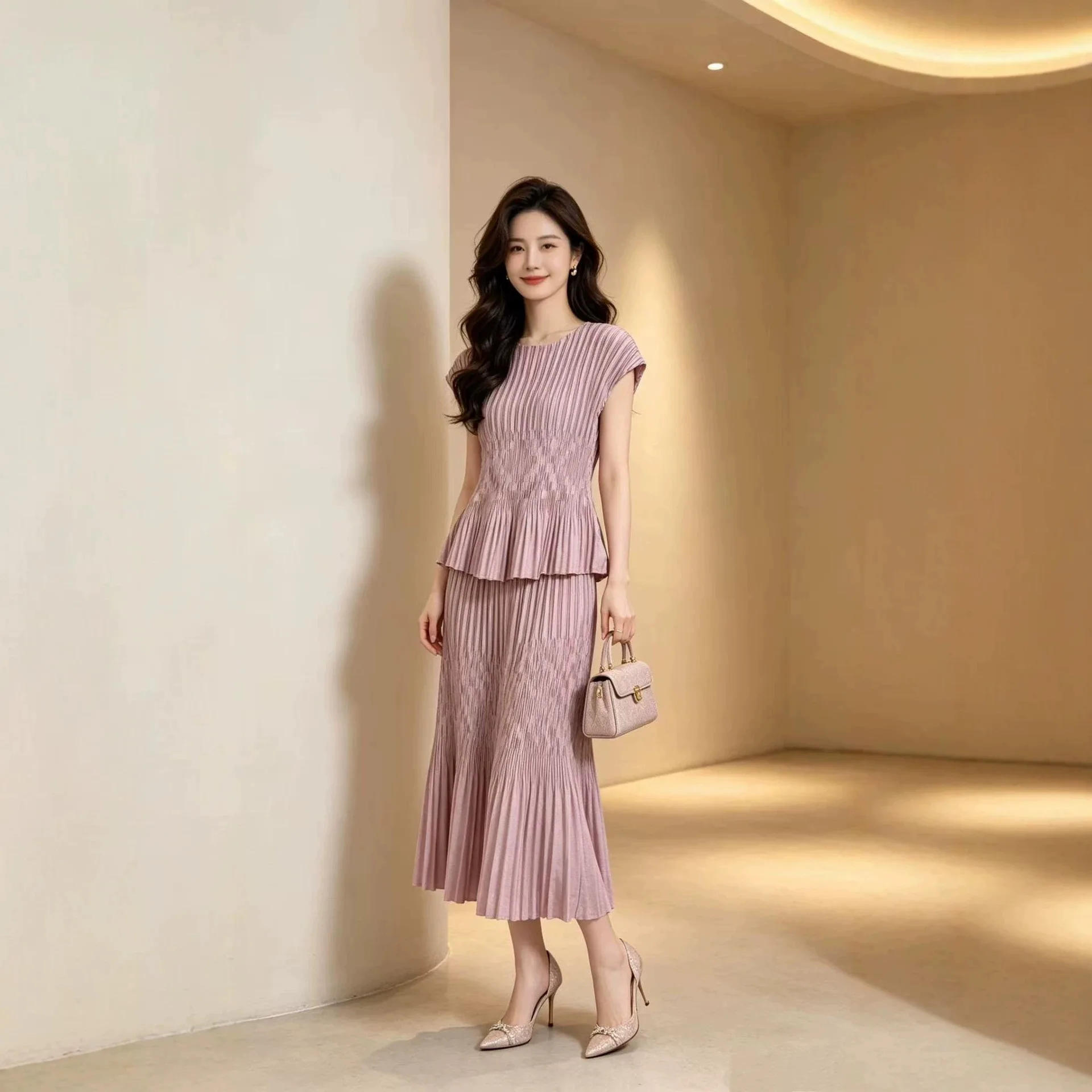 Miyake Pleated Women's Suit 2026 Japanese Design Loose Ruffled Round Neck Short-sleeved Top + Elastic Waist Skirt Two-piece Set view 2